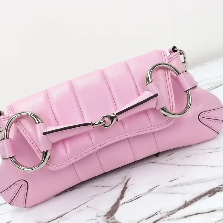 2401YA0040 Gucci Bags 0522